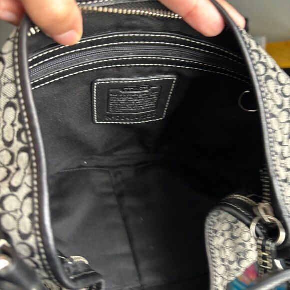 Vintage Coach Shoulder Bag - Picture 4 of 6